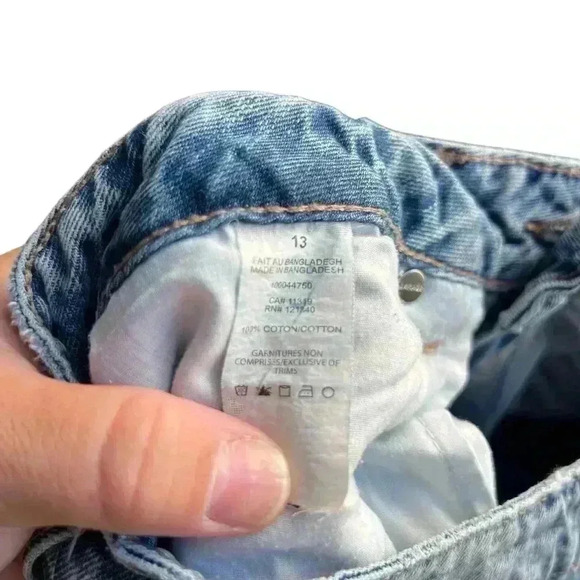 Garage Light Wash Distressed Raw Hem Straight Leg Jeans | Size 13 - Picture 6 of 9